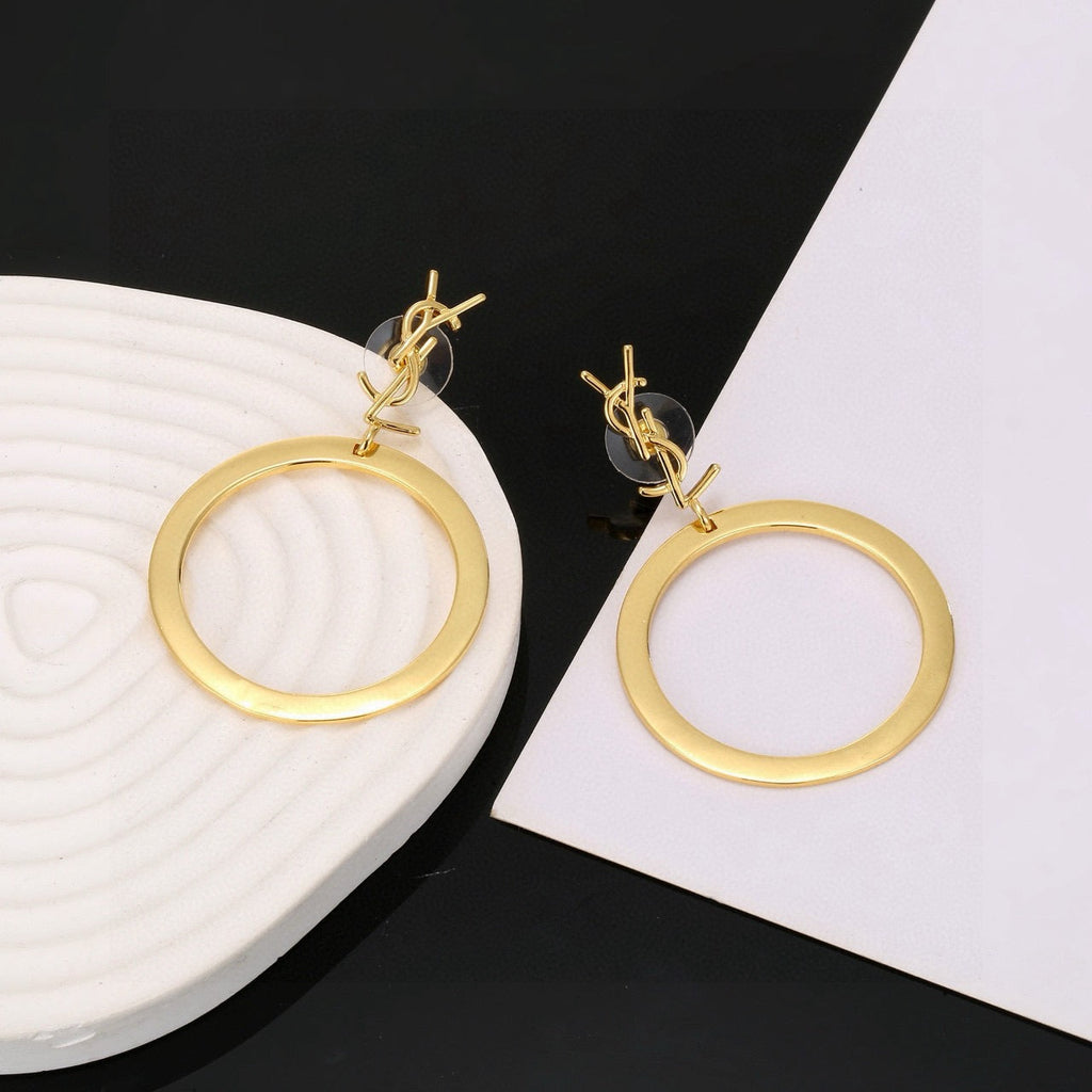 High-Quality Stud Earrings-55 product image 6, provided for visual reference and product detail review