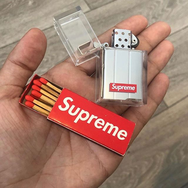 Windproof lighter product image 1, provided for visual reference and product detail review