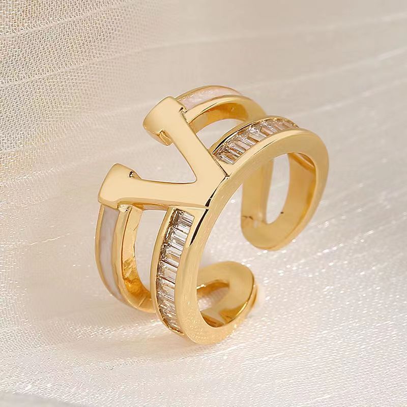 Small fragrant diamond Ring product image 5, provided for visual reference and product detail review
