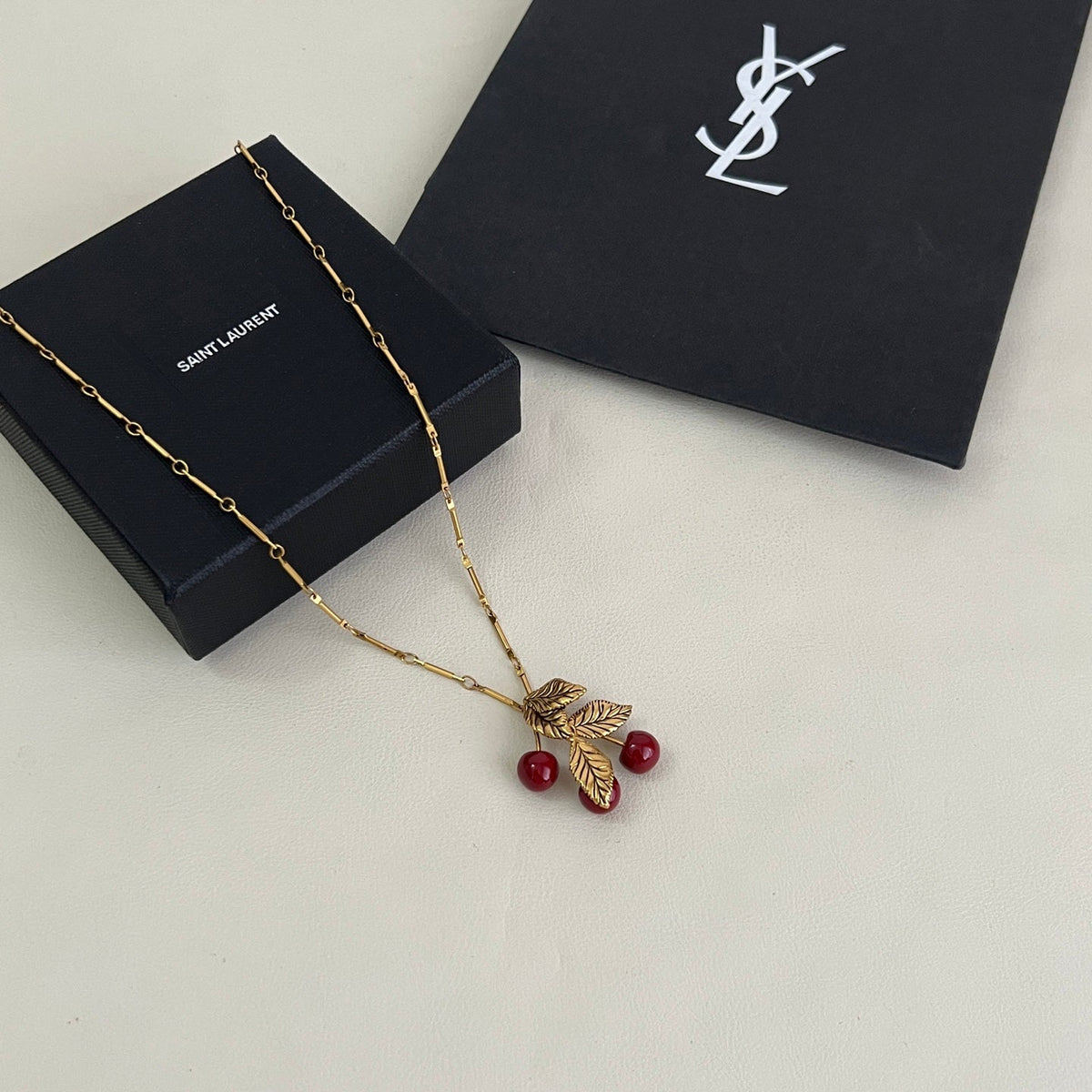 High-Quality Necklaces-45 product image 5, provided for visual reference and product detail review