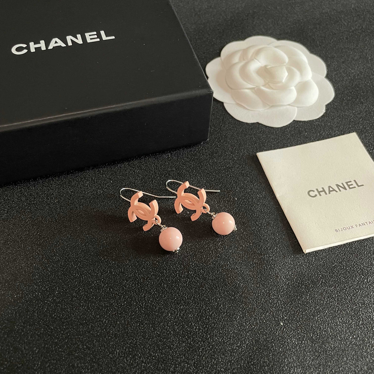 High-Quality Stud Earrings-162 product image 4, provided for visual reference and product detail review