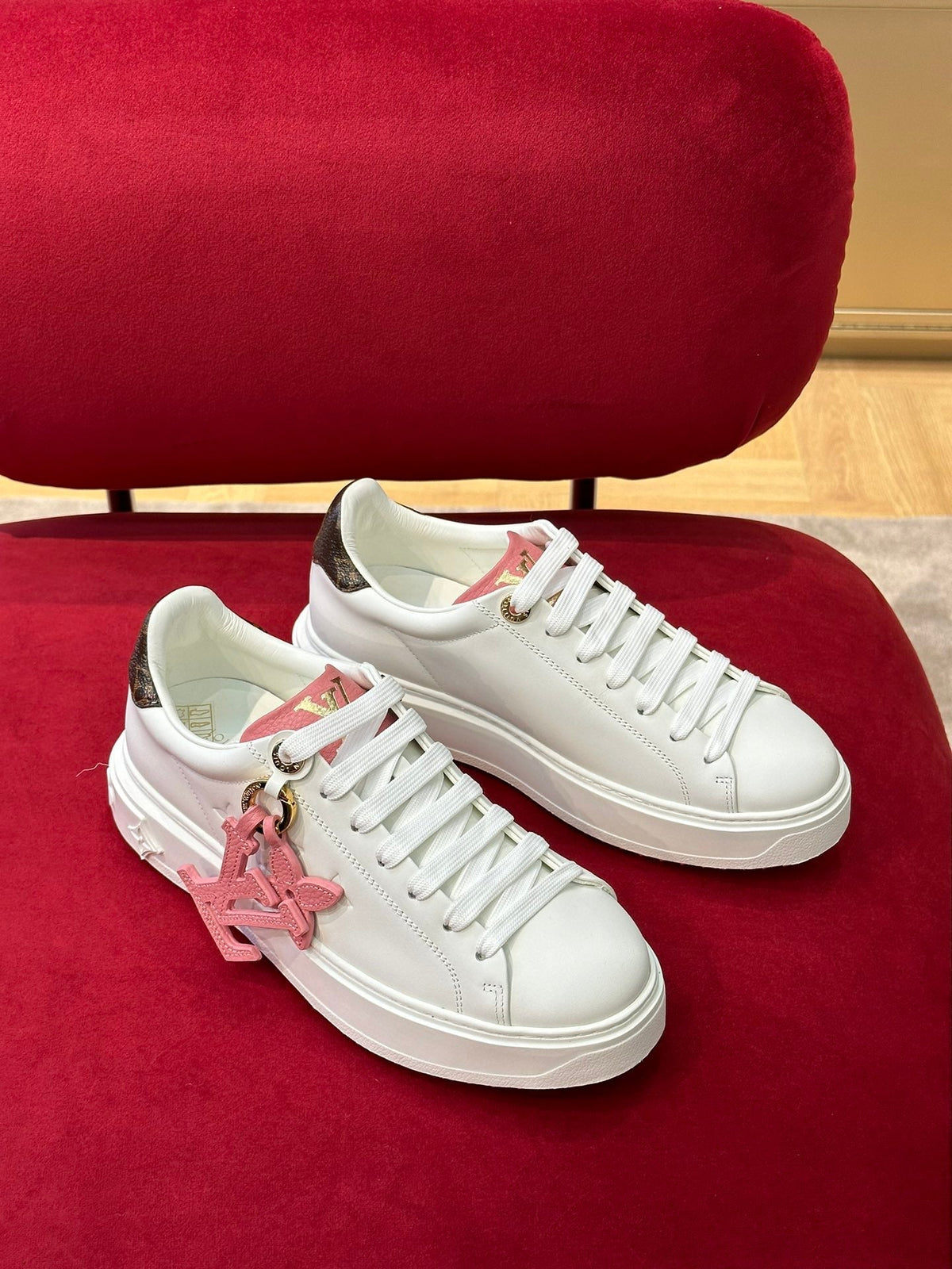 2023 VL classic platform sneakers -S37 product image 6, provided for visual reference and product detail review