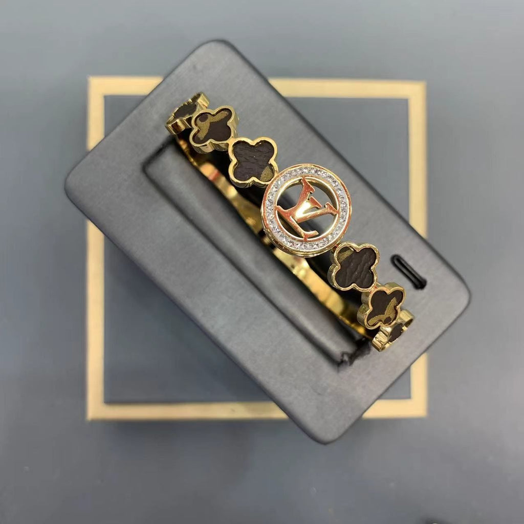 Fashion Retro VL diamond bracelet product image 24, provided for visual reference and product detail review