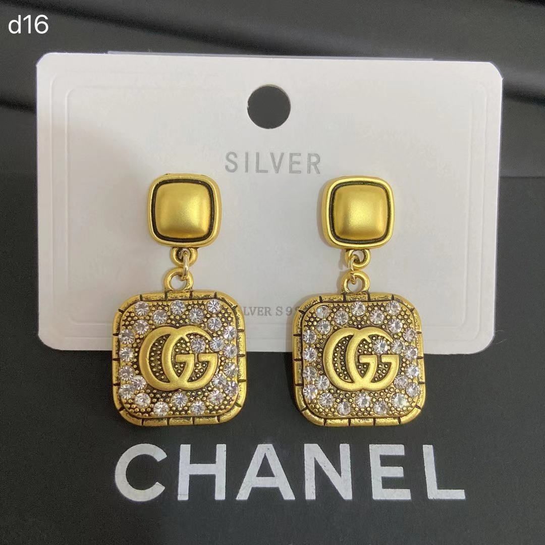 2022 New Earrings product image 1, provided for visual reference and product detail review
