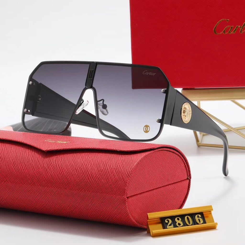 Ladies Fashion Classic Sunglasses product image 1, provided for visual reference and product detail review