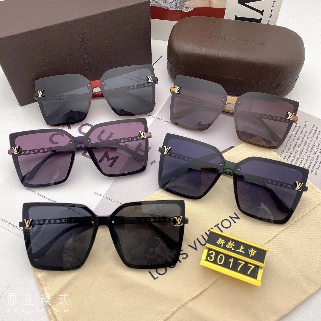 Classical Fashion Unisex Sunglasses product image 12, provided for visual reference and product detail review
