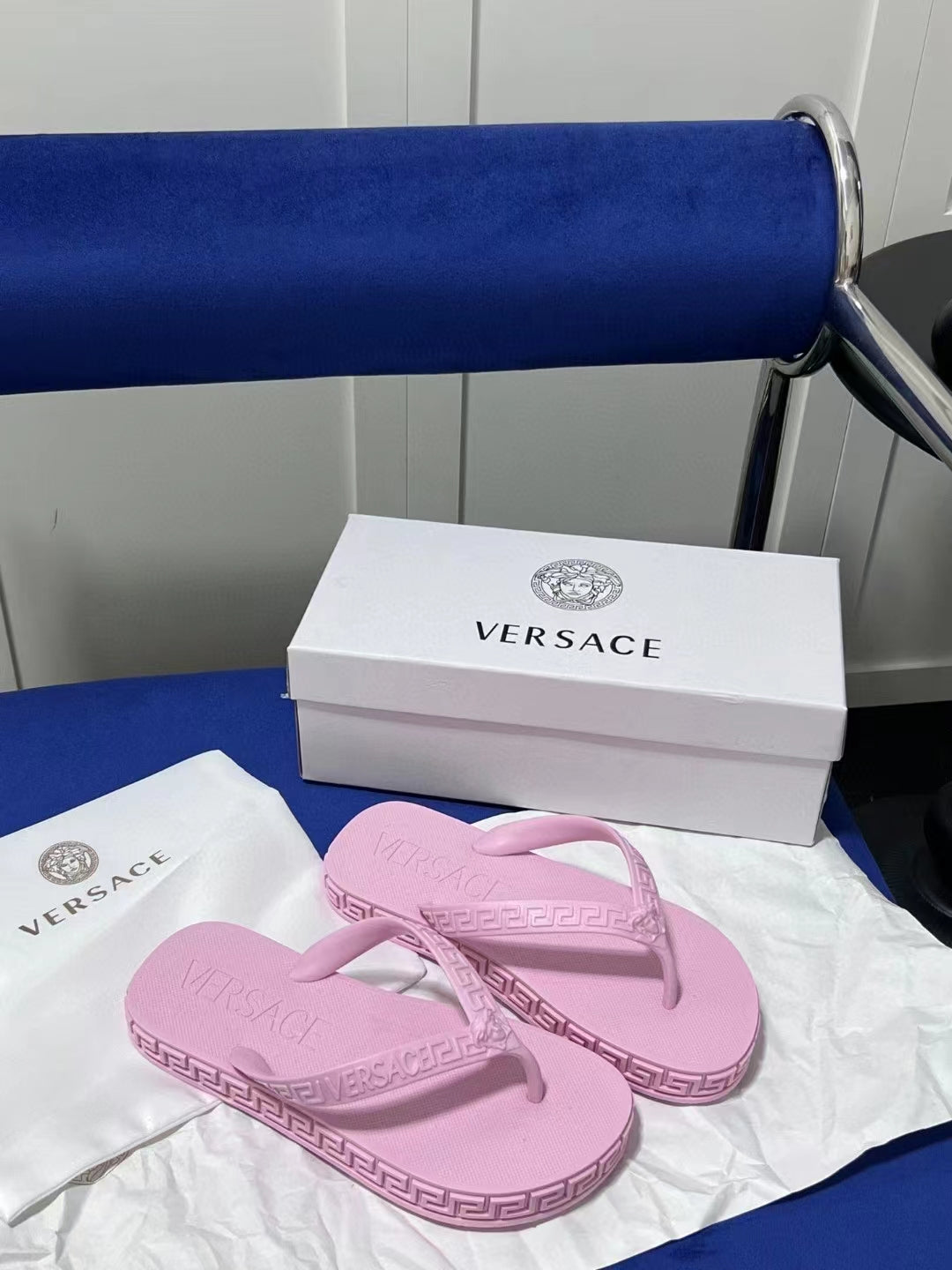 2023 summer slippers product image 1, provided for visual reference and product detail review