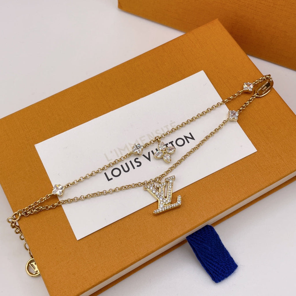 High-Quality Full-Diamond Bracelet product image 3, provided for visual reference and product detail review