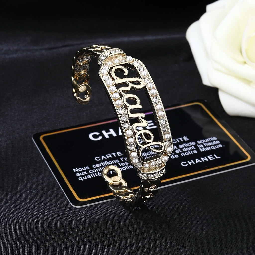 High-Quality Bracelets-186 product image 3, provided for visual reference and product detail review