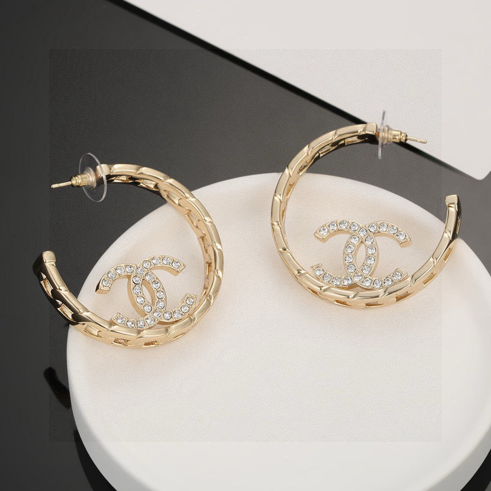 High-Quality Stud Earrings-112 product image 6, provided for visual reference and product detail review