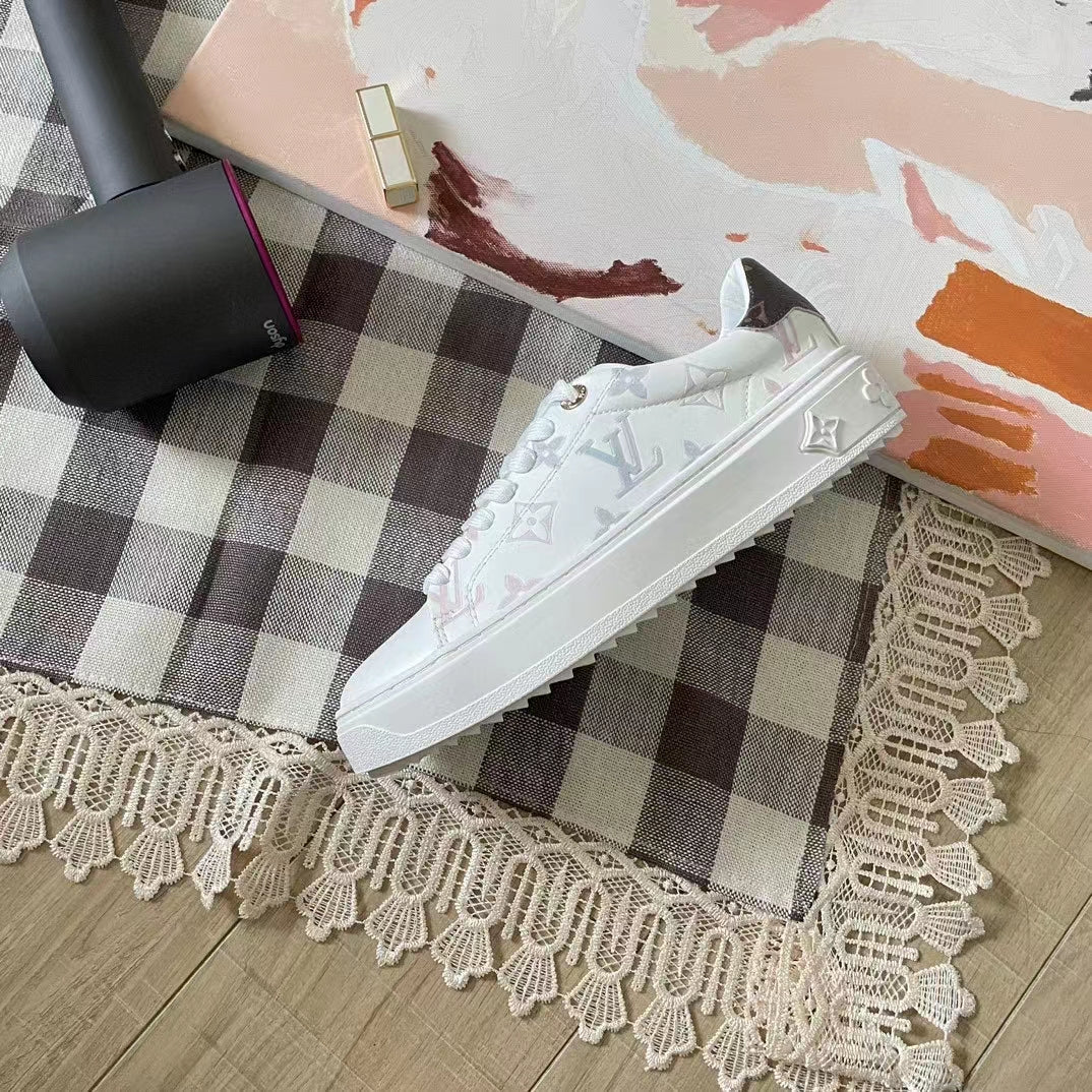 2023 VL Top quality sneakers product image 4, provided for visual reference and product detail review