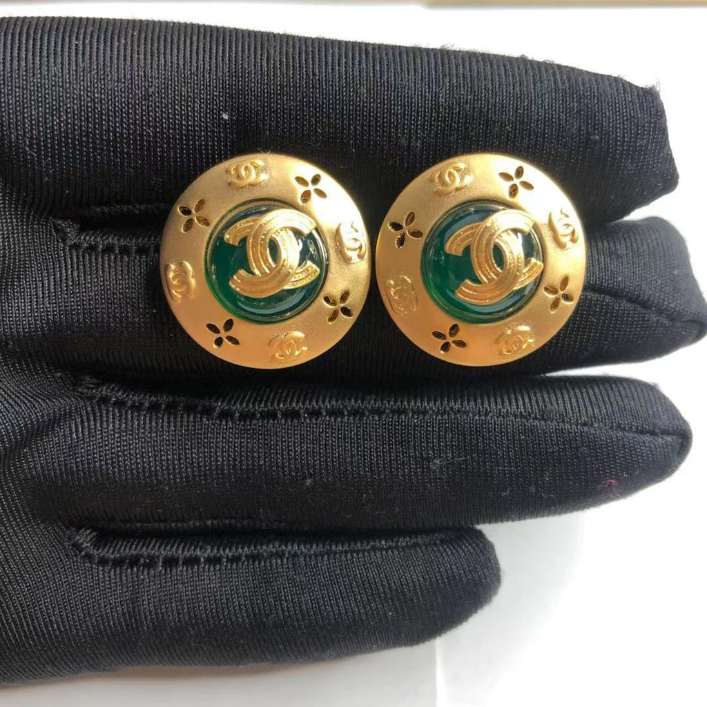 (C earrings) Small fragrant vintage earrings product image 14, provided for visual reference and product detail review