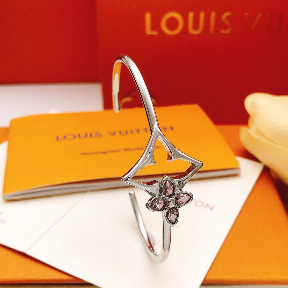 High-Quality Colored Diamond Bangle product image 5, provided for visual reference and product detail review