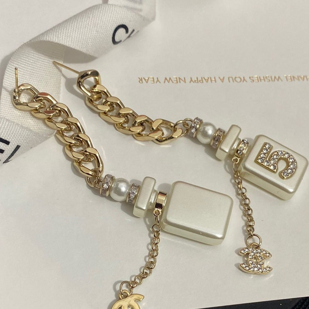 2022 new pendant choker earrings product image 4, provided for visual reference and product detail review