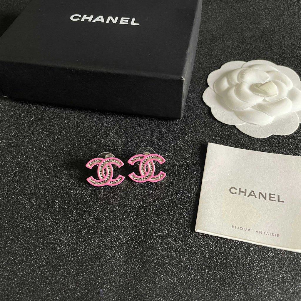 High-Quality Stud Earrings-135 product image 3, provided for visual reference and product detail review