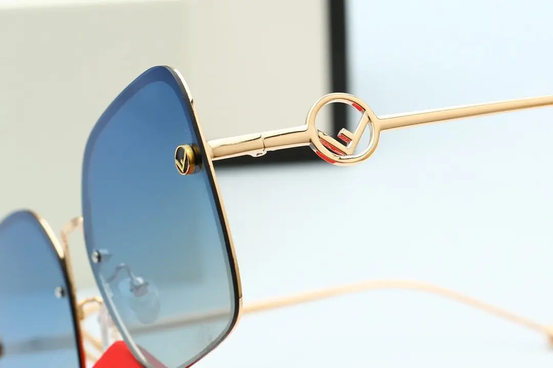 4 Colors Women Summer Sunglasses product image 6, provided for visual reference and product detail review