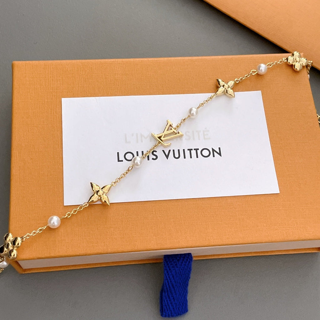 High-Quality Necklaces-9 product image 4, provided for visual reference and product detail review