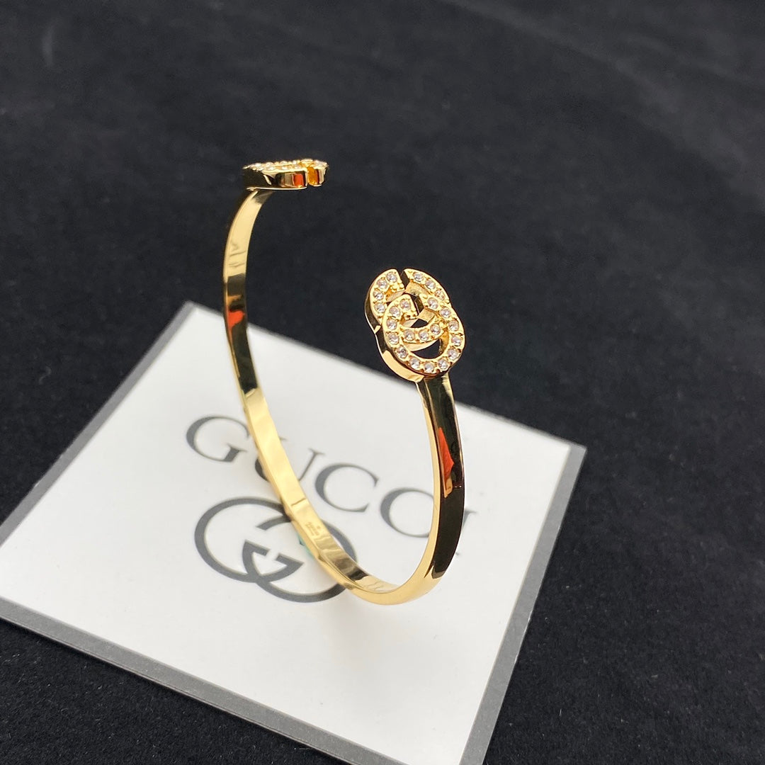 Unisex bracelet product image 3, provided for visual reference and product detail review
