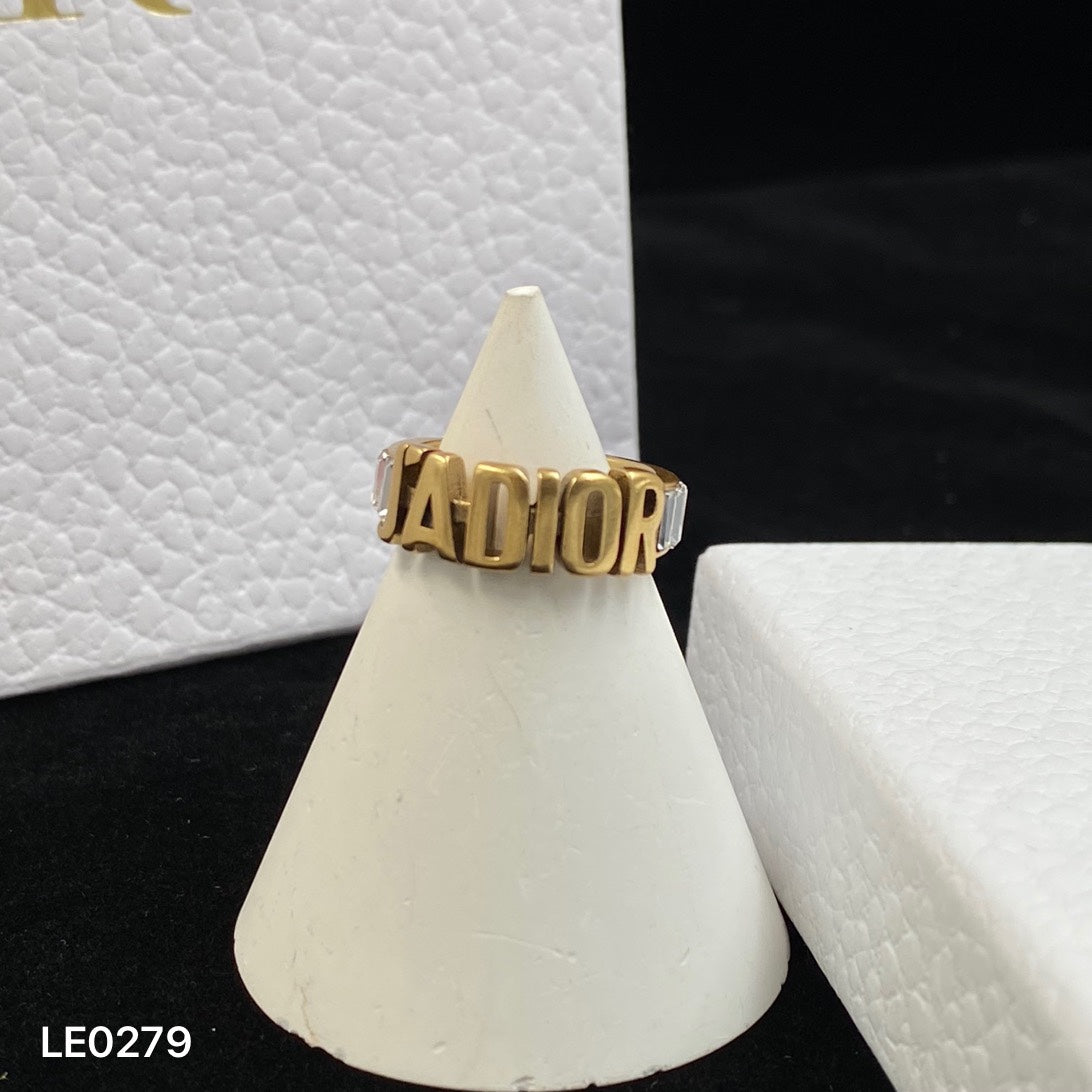 Trend Ring product image 1, provided for visual reference and product detail review