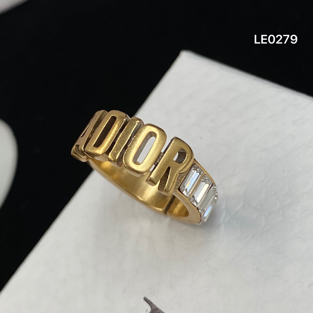 Trend Ring product image 3, provided for visual reference and product detail review