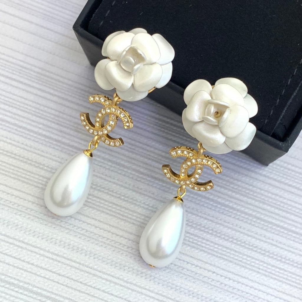 Water Drop Earring product image 3, provided for visual reference and product detail review