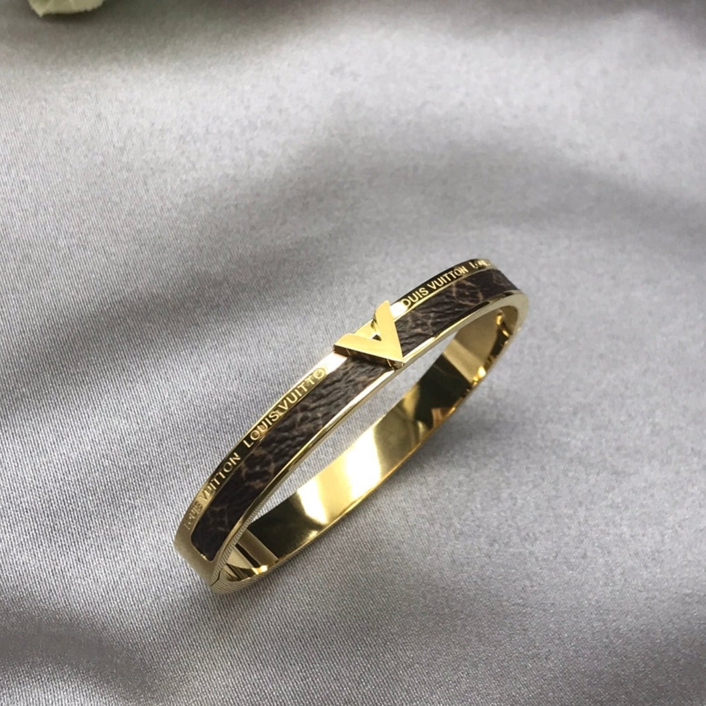 Trendy bracelets product image 1, provided for visual reference and product detail review