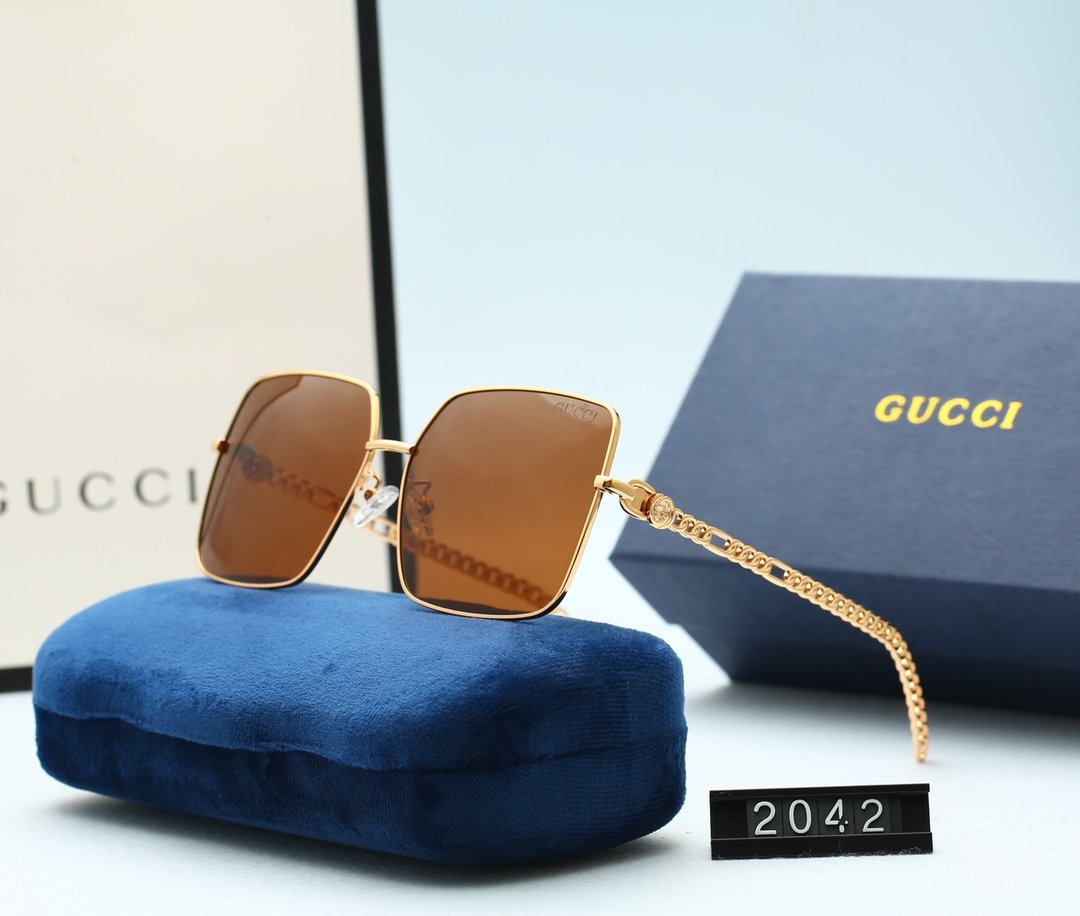 Gradient 4 Colors Sunglasses For Women product image 1, provided for visual reference and product detail review