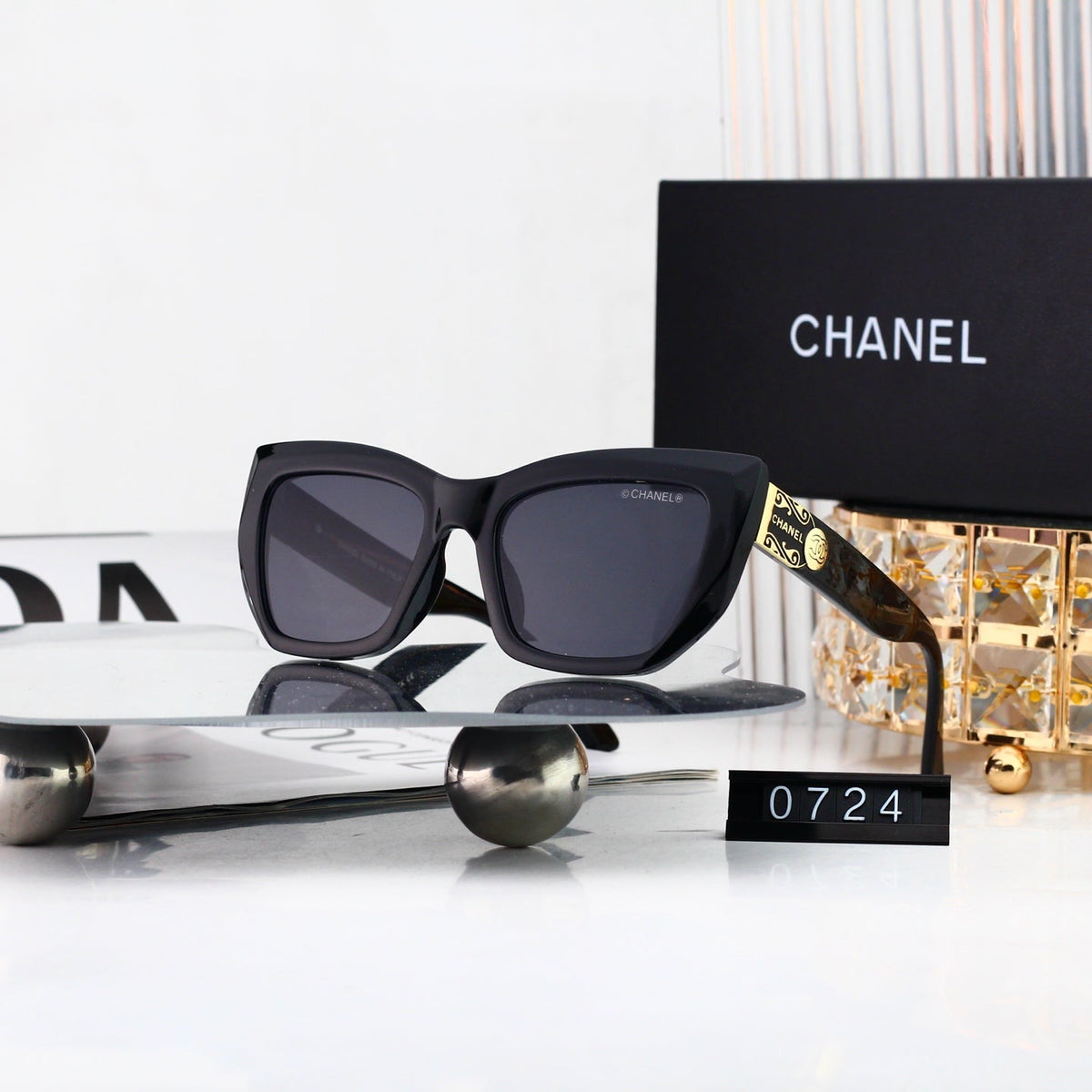 New Stylish Sunglasses-67 product image 1, provided for visual reference and product detail review