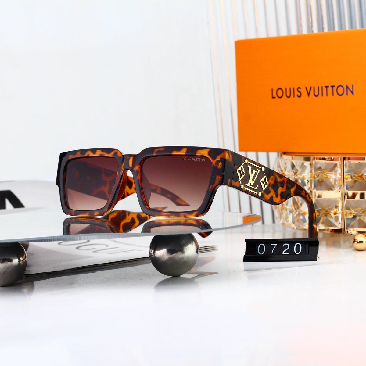 New Stylish Sunglasses-28 product image 2, provided for visual reference and product detail review