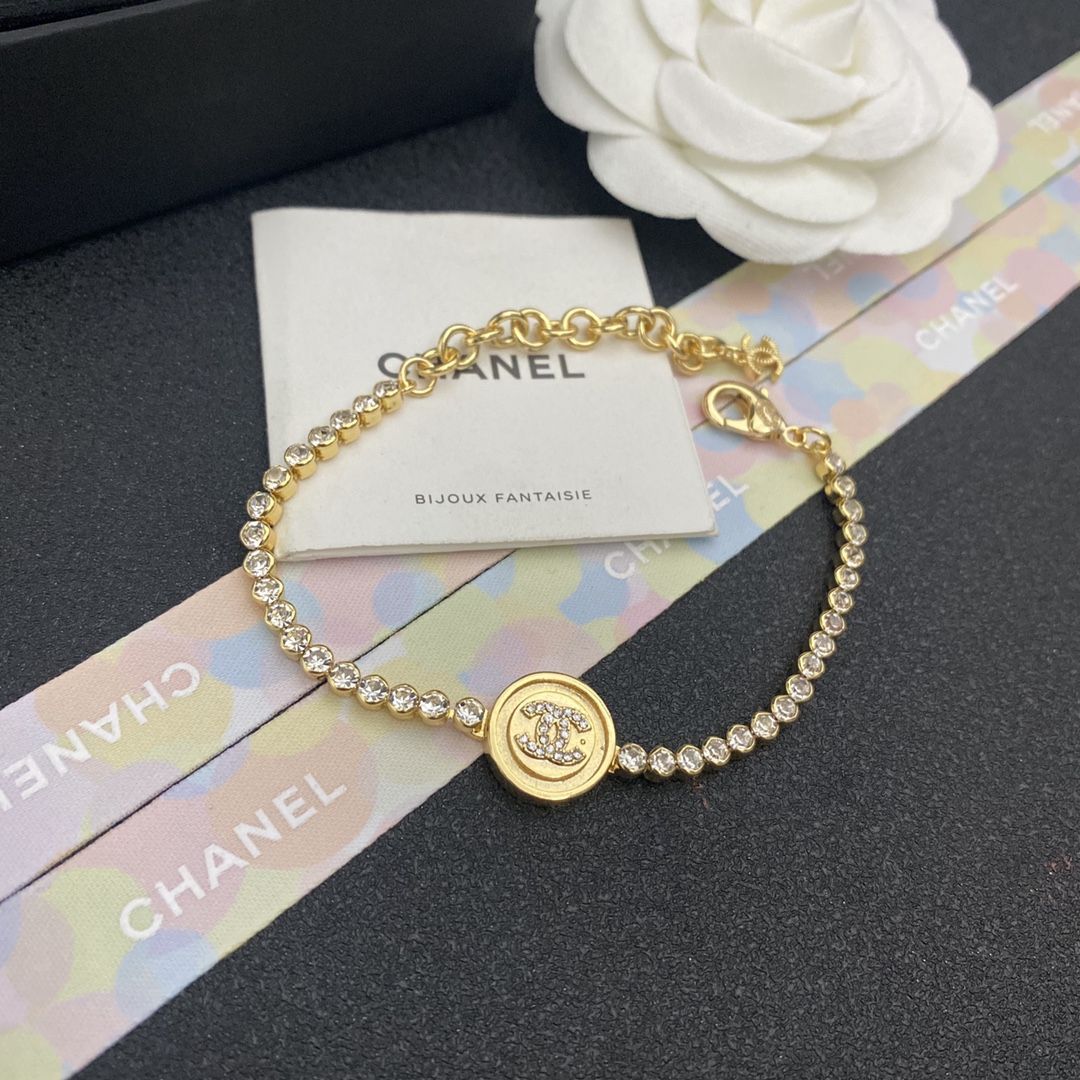 (Xiaoxiang Bracelet) Xiaoxiang Classic Vintage Bracelet product image 20, provided for visual reference and product detail