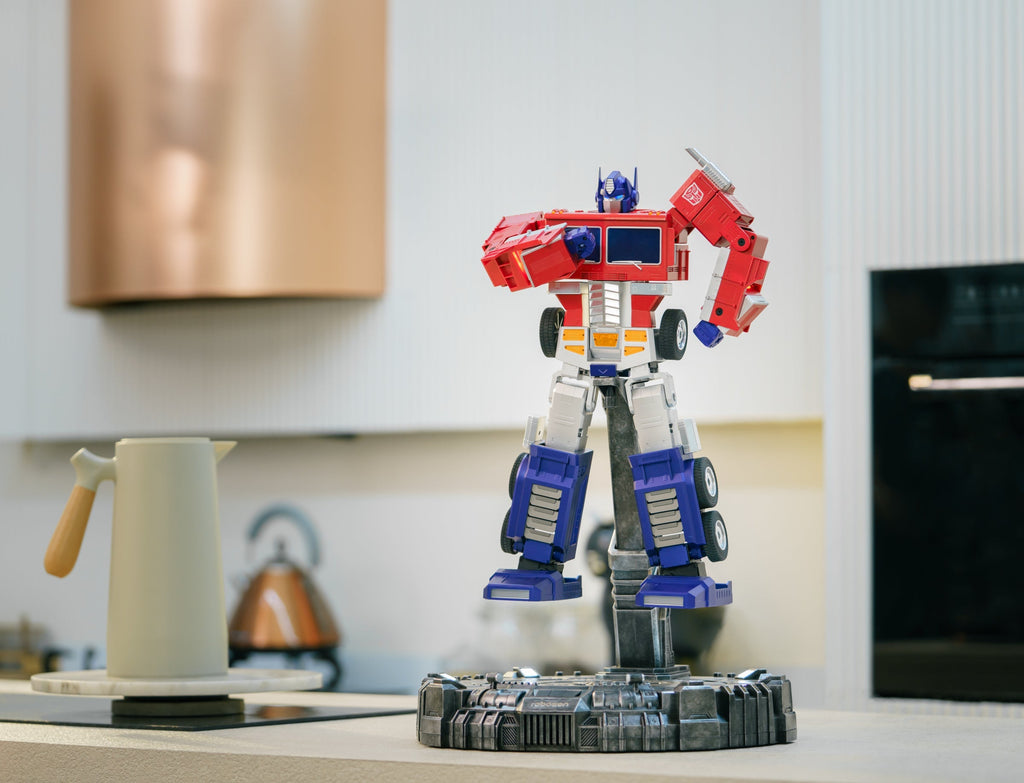Robosen Transformers AI Base Charging Stand for Flagship / Elite Optimus Prime product image 1, provided for visual