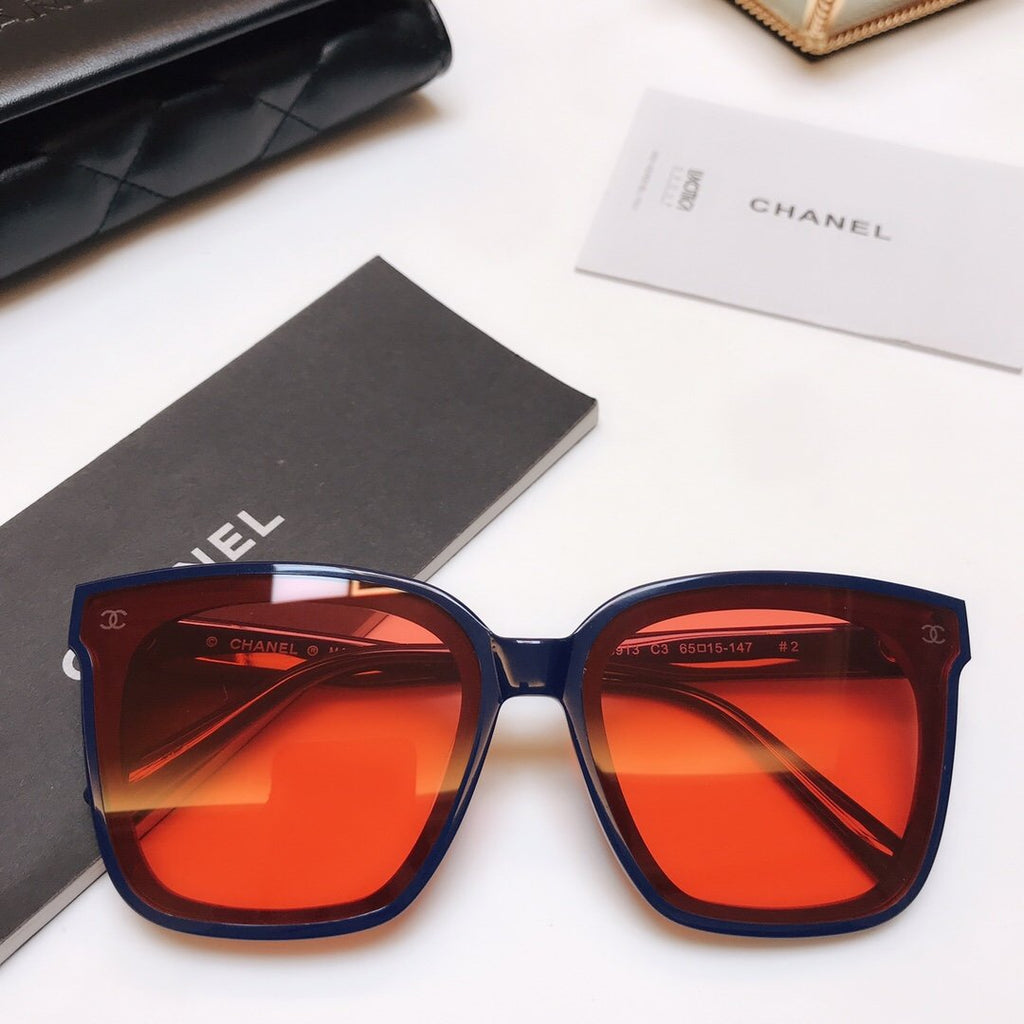 6Colors Large Square Frame Sunglasses product image 4, provided for visual reference and product detail review