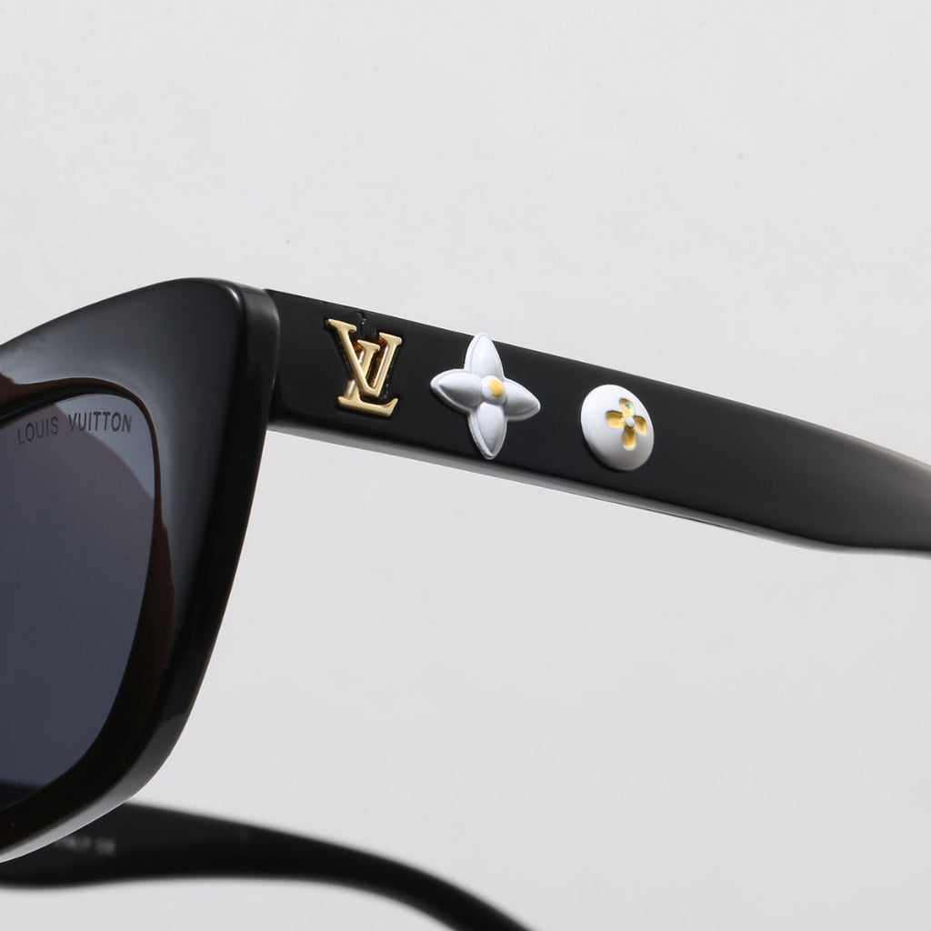 New Stylish Sunglasses-27 product image 6, provided for visual reference and product detail review