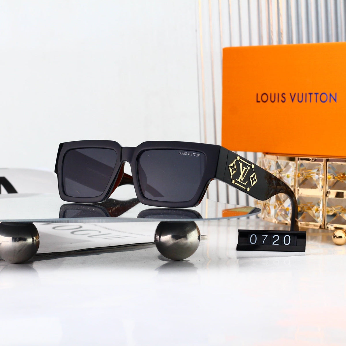New Stylish Sunglasses-28 product image 1, provided for visual reference and product detail review