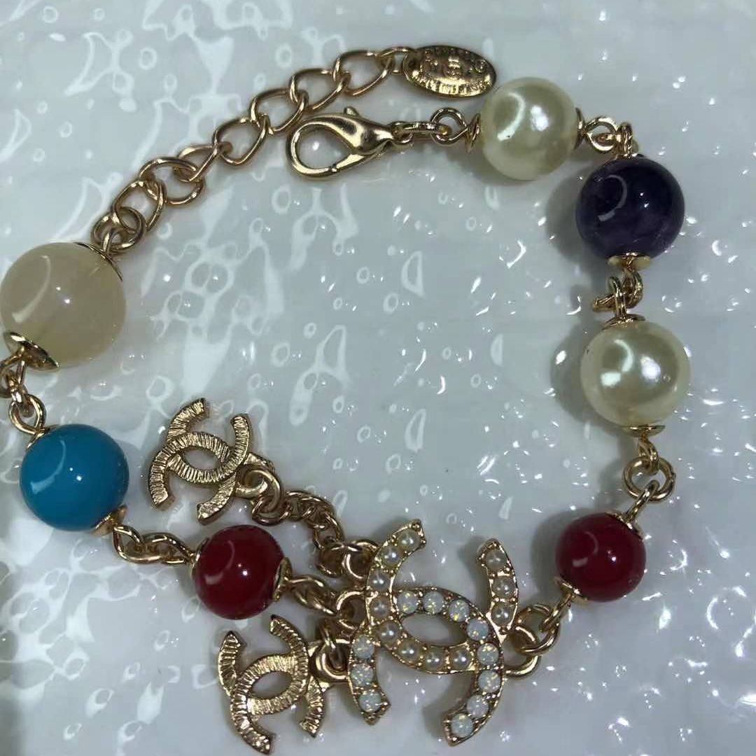 Xiaoxiang classic vintage brass bracelet product image 12, provided for visual reference and product detail review