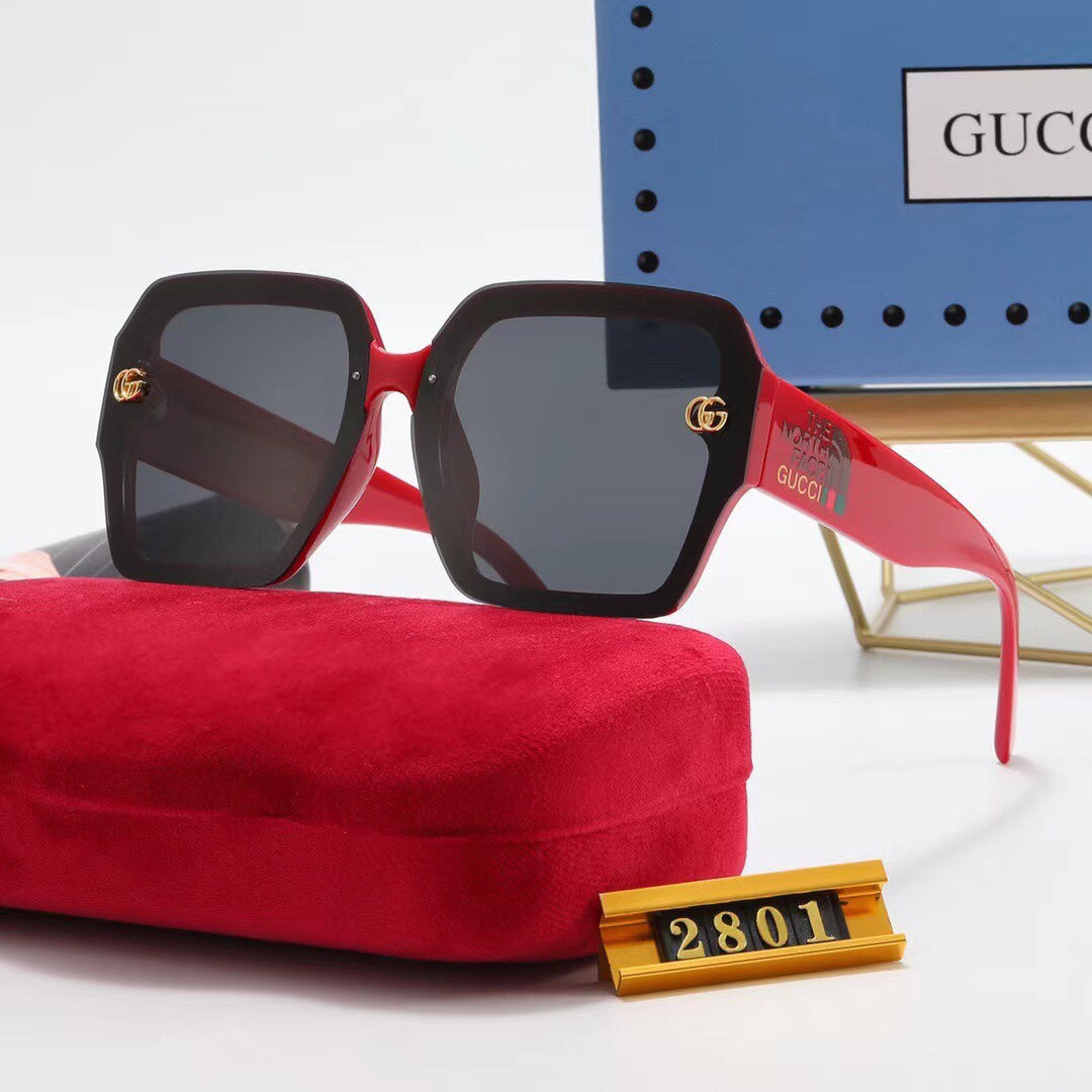 2022 New Ladies Fashion Classic Sunglasses product image 4, provided for visual reference and product detail review
