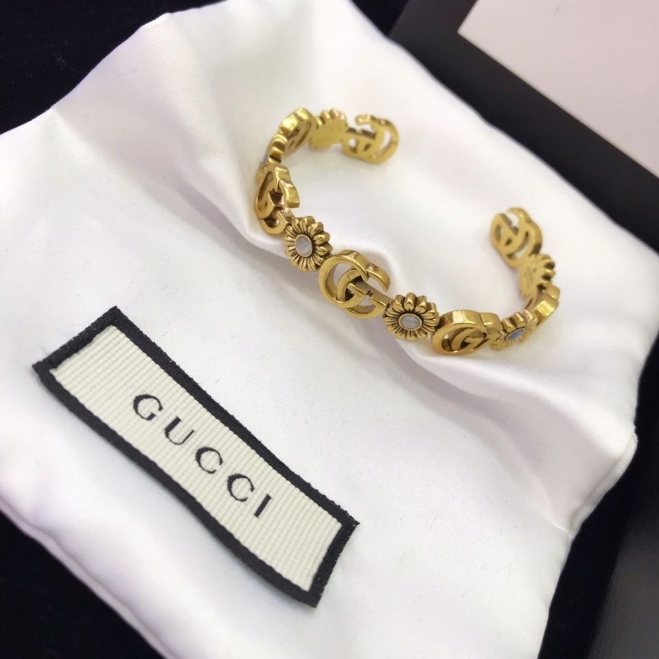 New style bracelet product image 4, provided for visual reference and product detail review