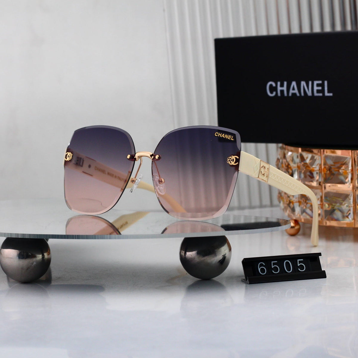 New Stylish Sunglasses-81 product image 3, provided for visual reference and product detail review