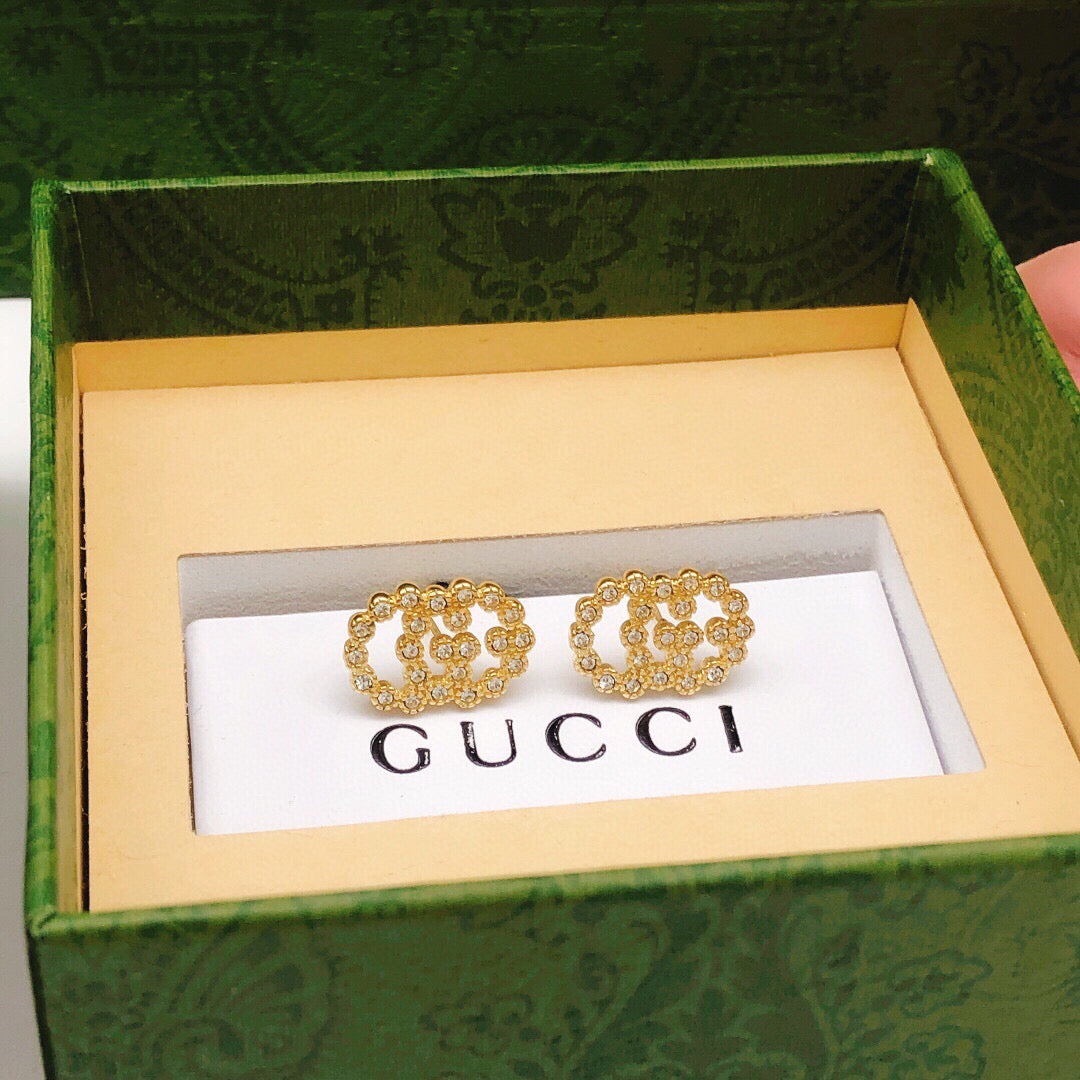 High-Quality Stud Earrings-69 product image 4, provided for visual reference and product detail review