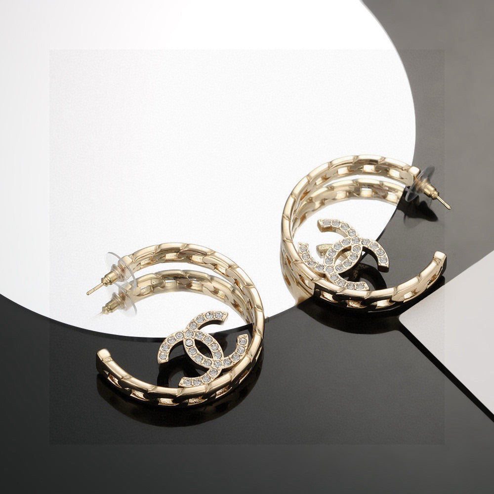 High-Quality Stud Earrings-112 product image 2, provided for visual reference and product detail review