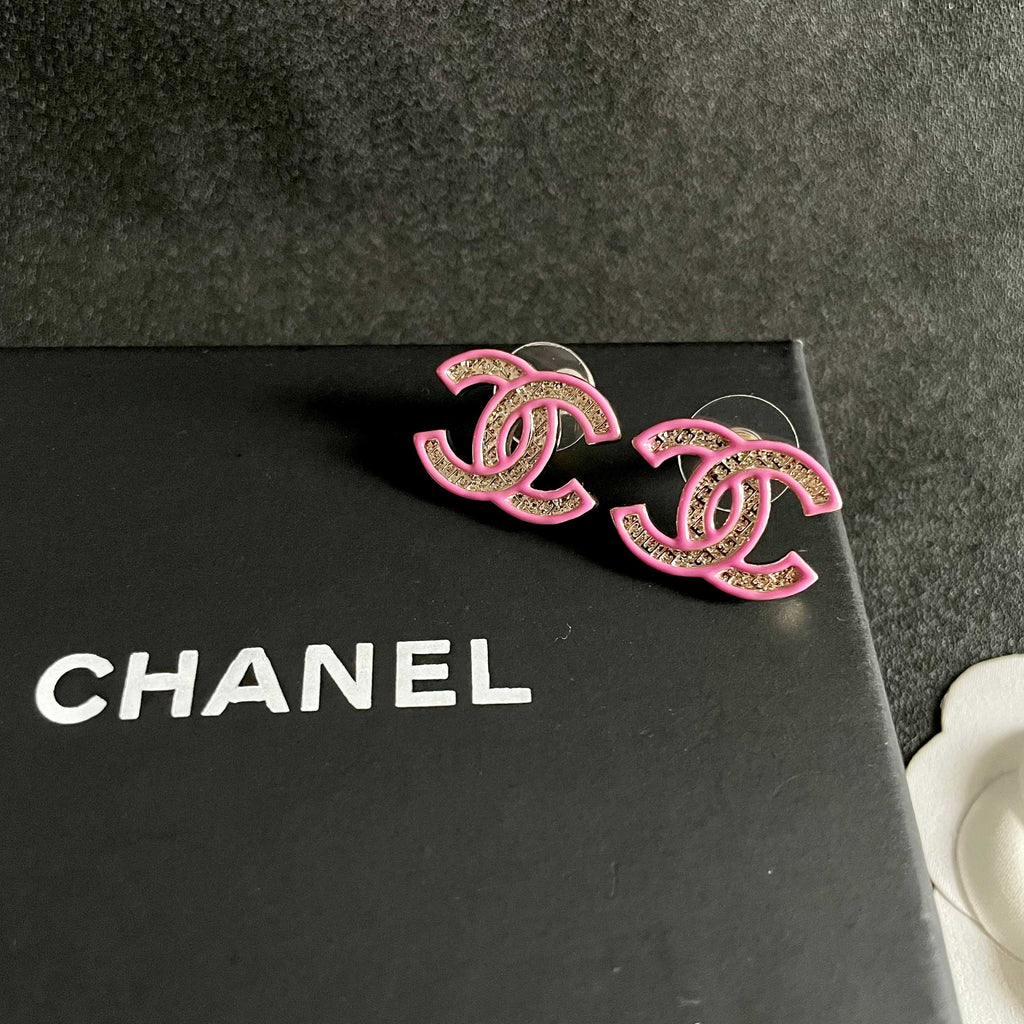 High-Quality Stud Earrings-135 product image 7, provided for visual reference and product detail review