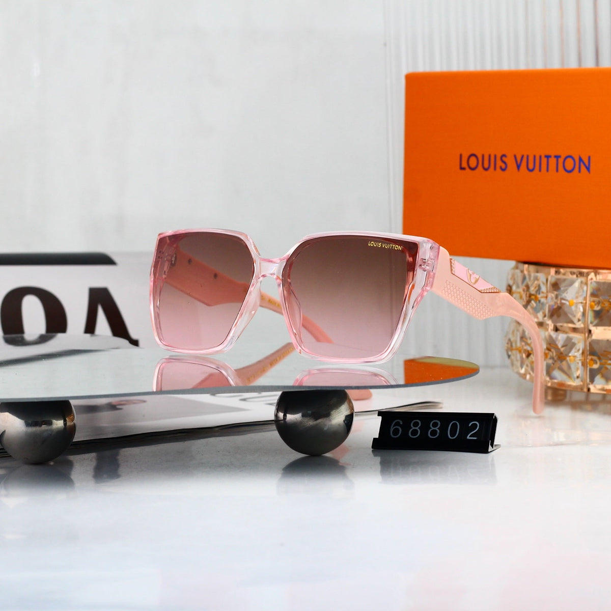 New Stylish Sunglasses-49 product image 4, provided for visual reference and product detail review