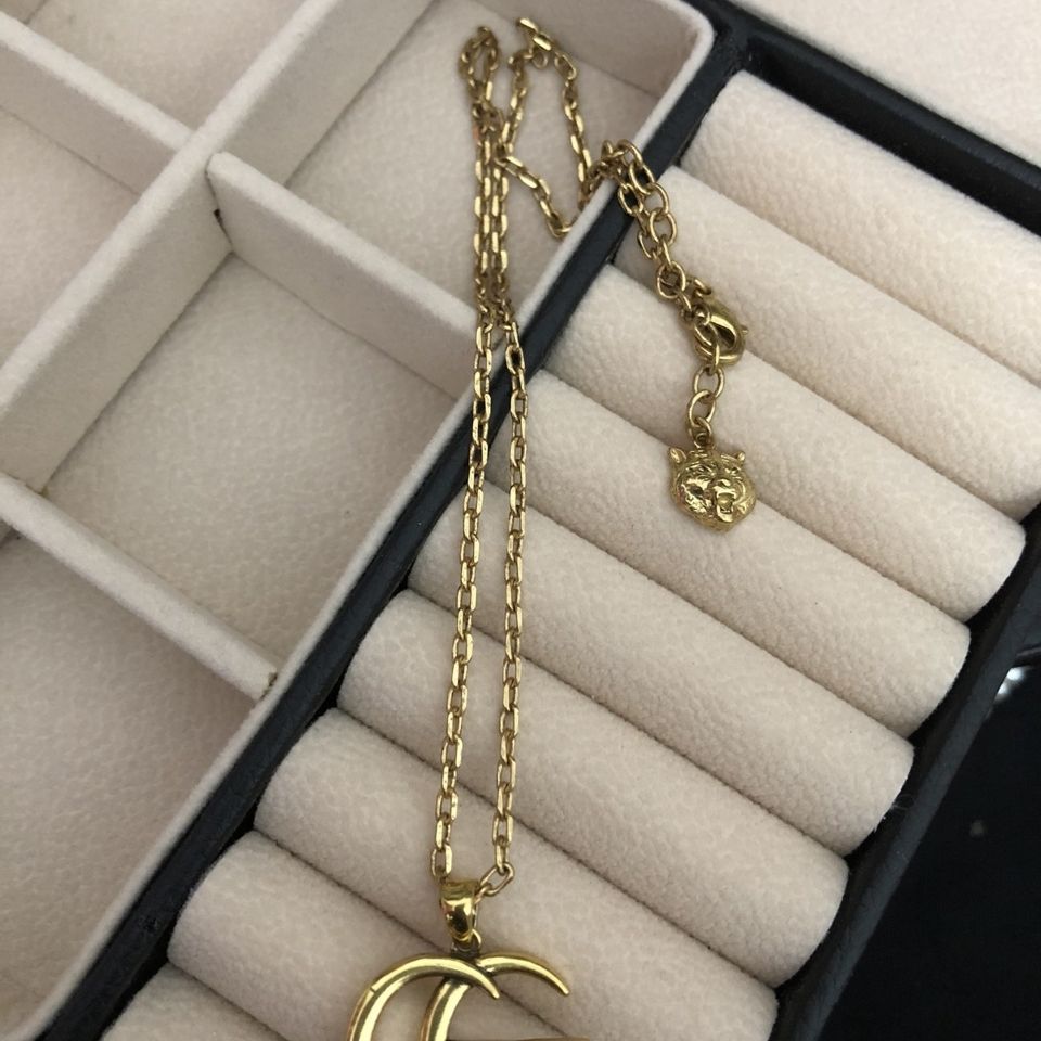 New stylish vintage necklace product image 4, provided for visual reference and product detail review
