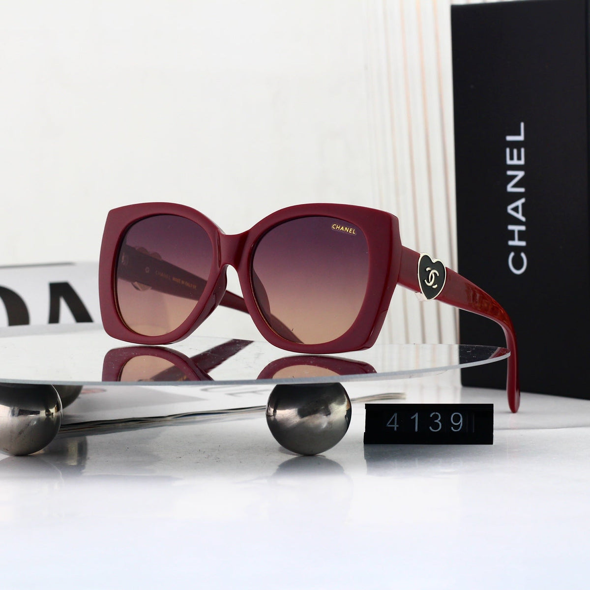 New Stylish Sunglasses-90 product image 7, provided for visual reference and product detail review