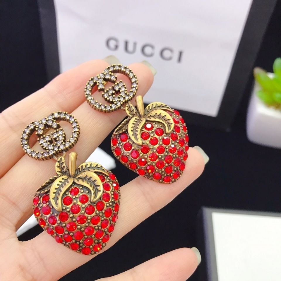 Strawberry stud earrings product image 1, provided for visual reference and product detail review