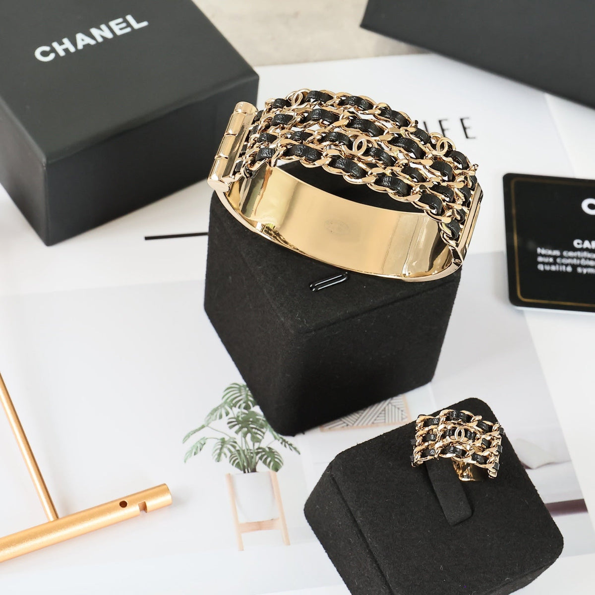 High-Quality Bracelets-195 product image 6, provided for visual reference and product detail review