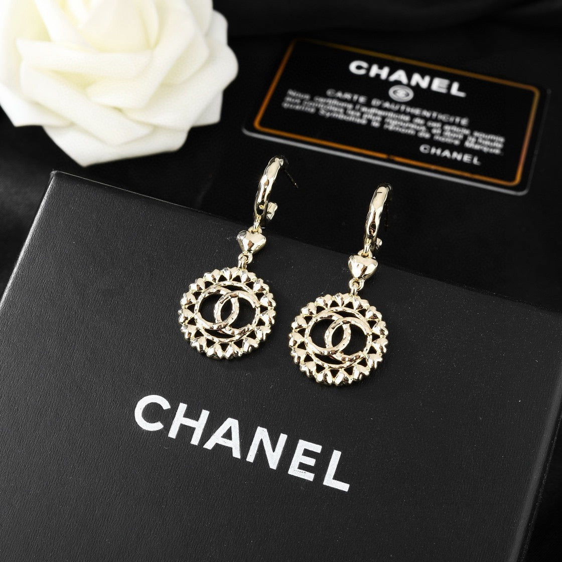 High-Quality Stud Earrings-170 product image 3, provided for visual reference and product detail review