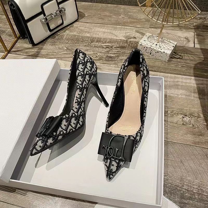 2023 DO Retro pointed toe high heels product image 1, provided for visual reference and product detail review