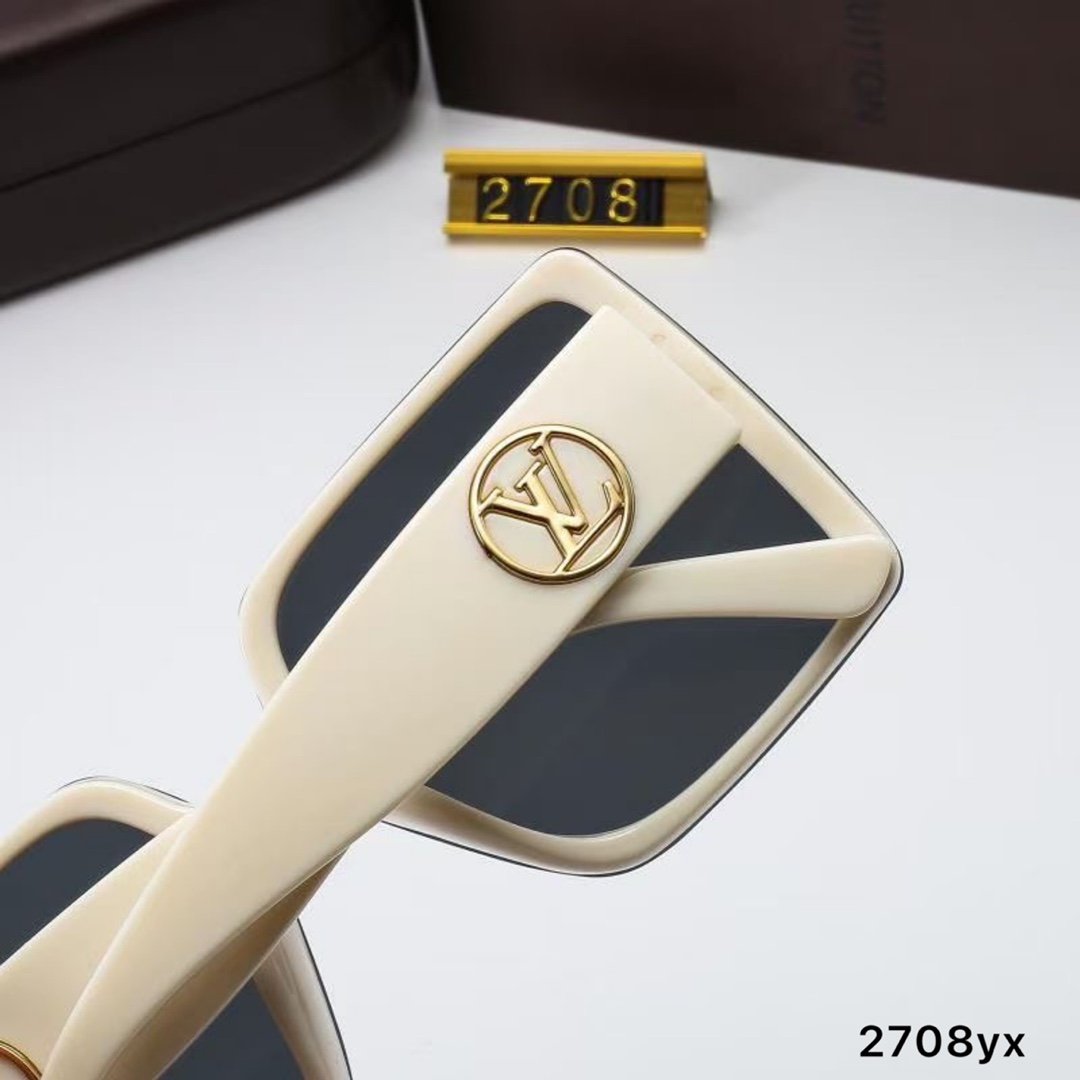 Classical Sunglasses Unisex Sunglasses product image 4, provided for visual reference and product detail review