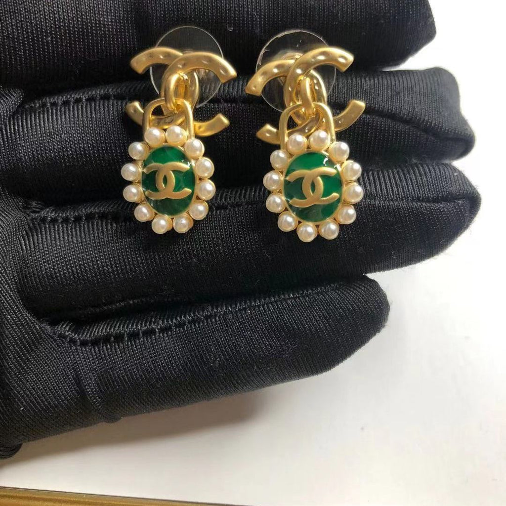 (C earrings) Small fragrant vintage earrings product image 45, provided for visual reference and product detail review